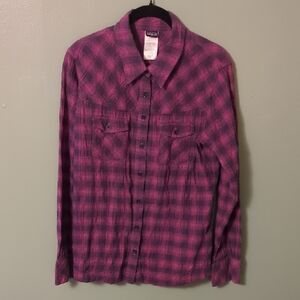 Patagonia Women's Pink Plaid Shirt